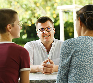 profiles teaser thumbnail