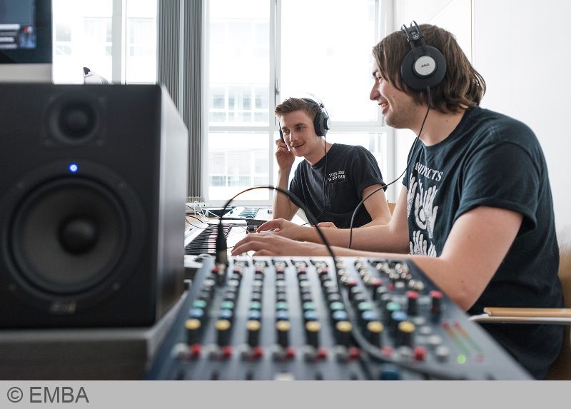 Angewandte Medien An Der Emba Studieren